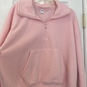 Old Navy pullover